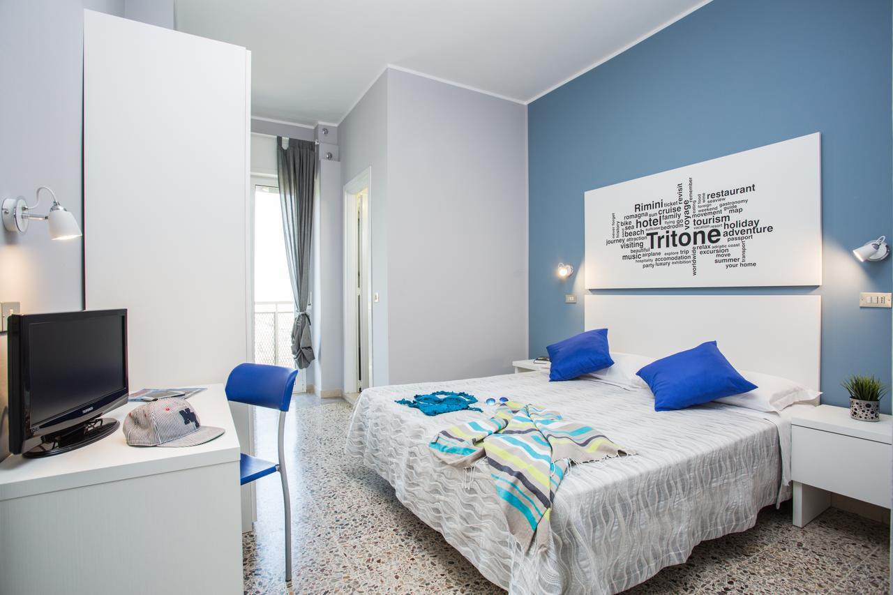 Hotel Tritone Rimini Exterior photo